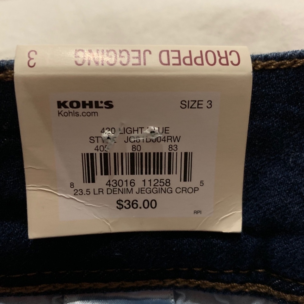 Jeans - Picture 4 of 5
